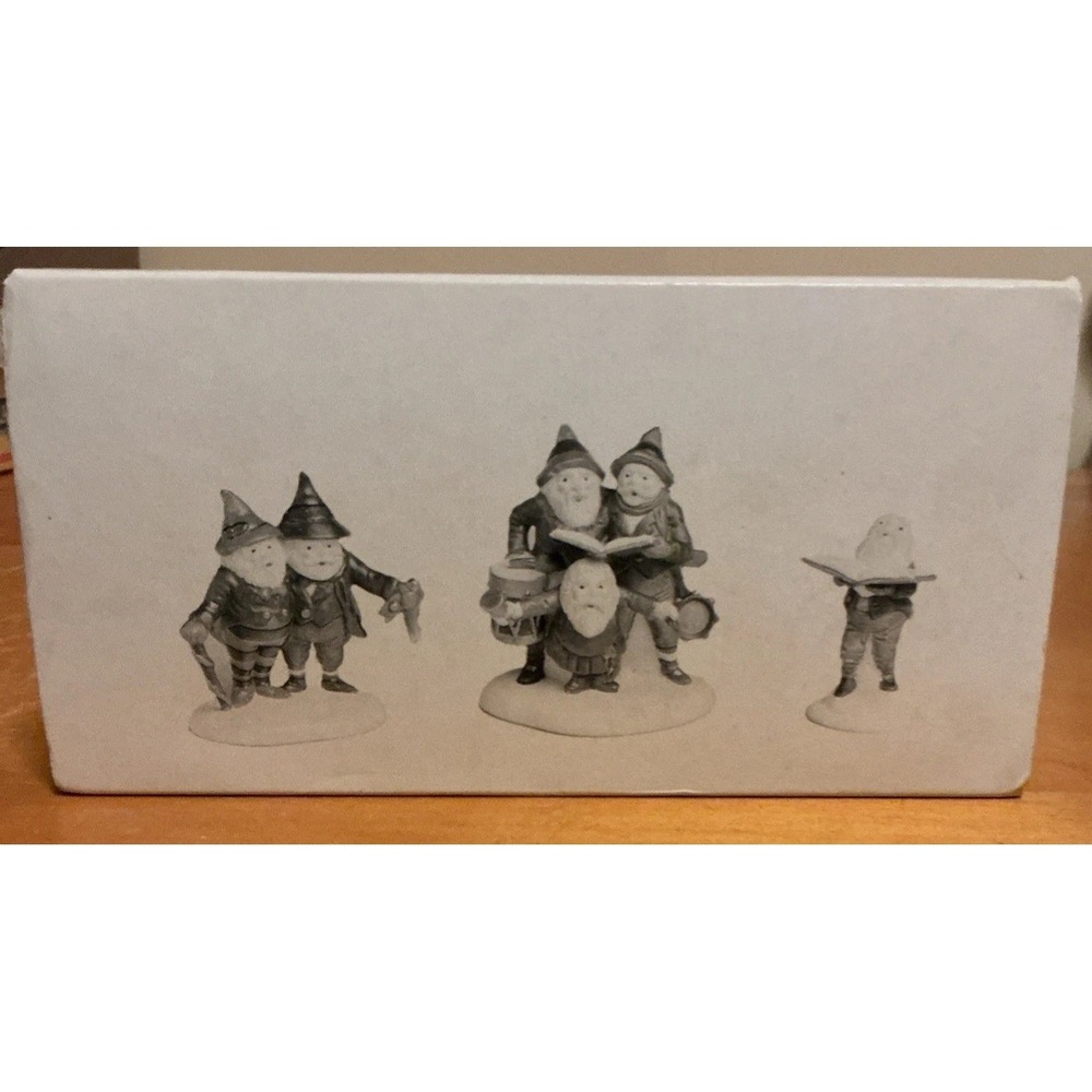 Dept Department 56 Heritage Village Collection Sing A Song For Santa 5631-6
